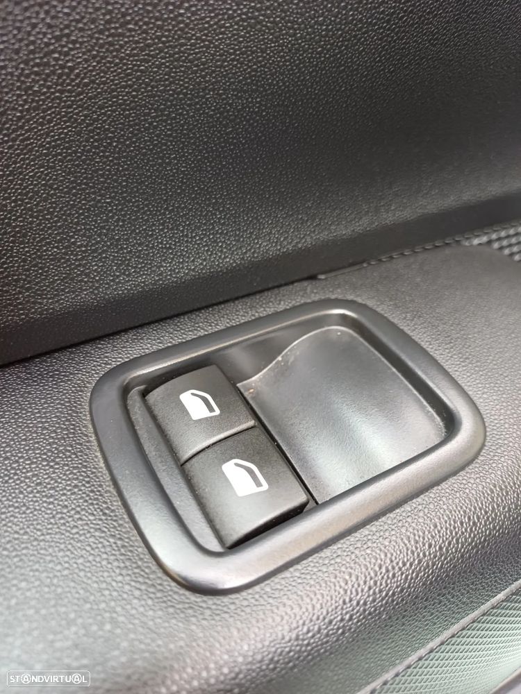 Citroën C3 1.2 PureTech Feel - 21