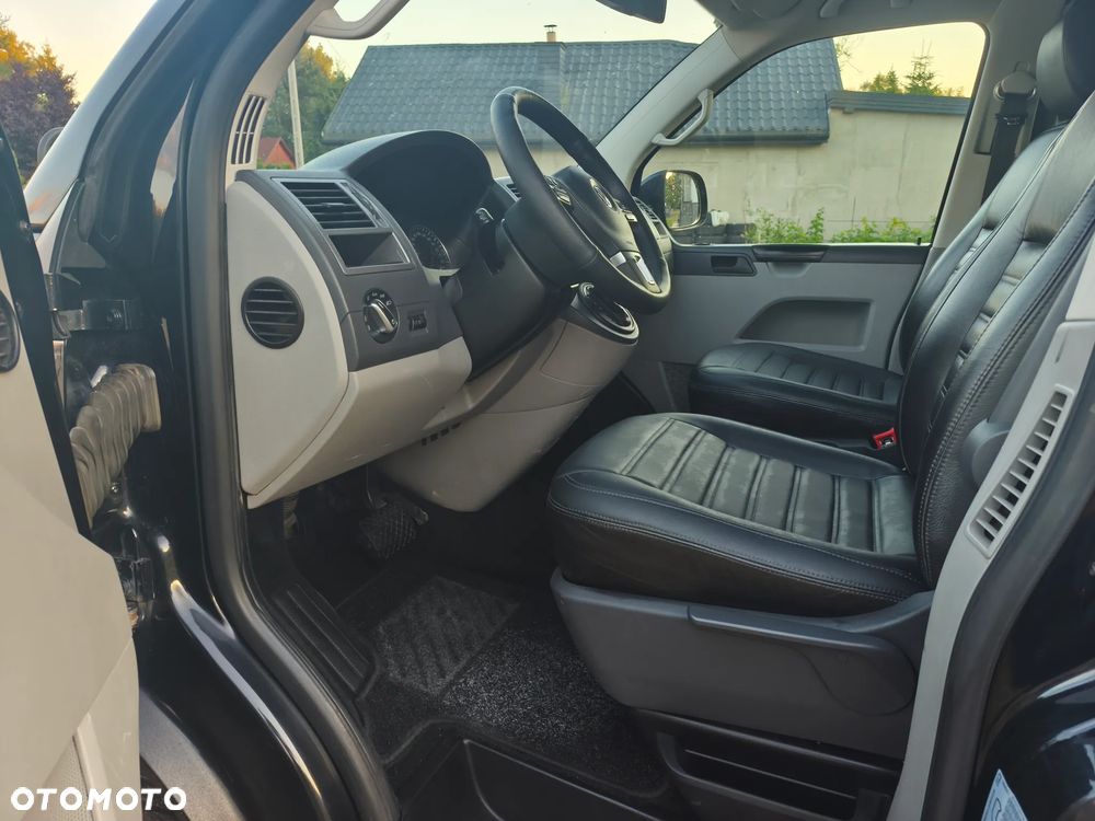 Volkswagen Transporter - 17