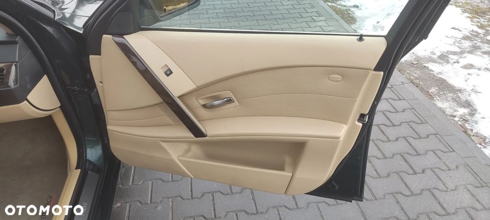 BMW Seria 5 - 27
