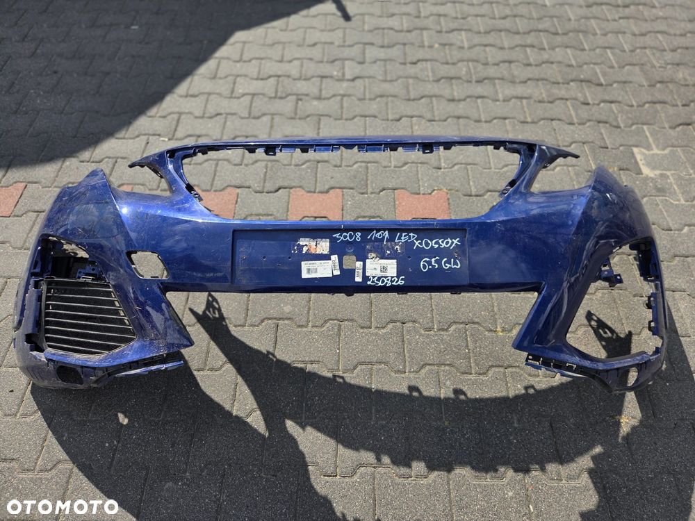 Zderzak Przód Peugeot 3008 LED od 2016 - 1