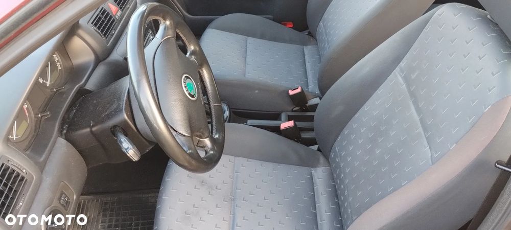 Skoda Octavia 1.6 Classic - 3