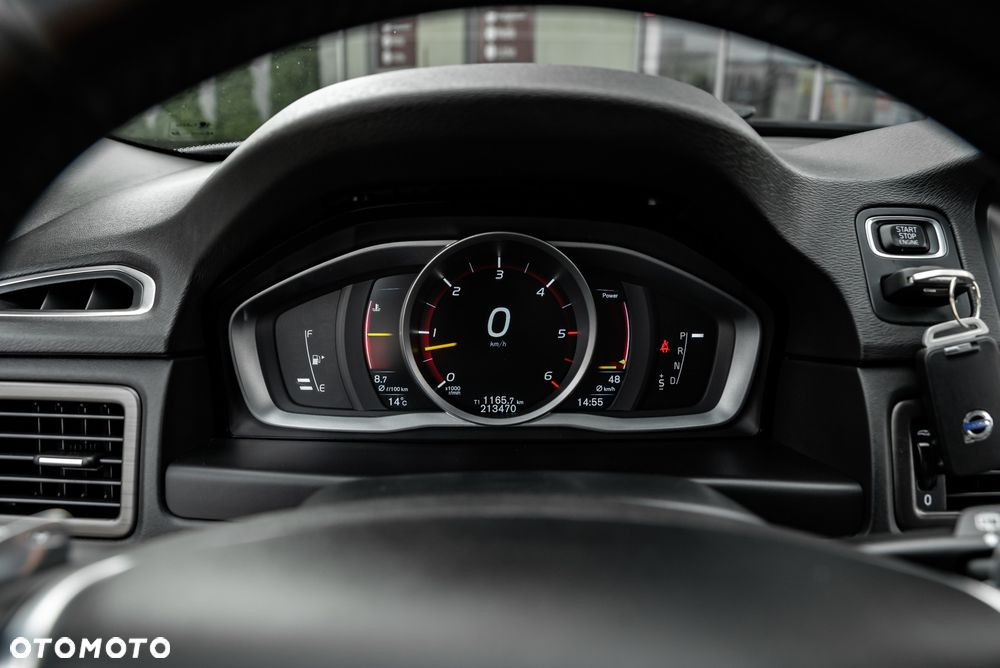 Volvo XC 70 - 28
