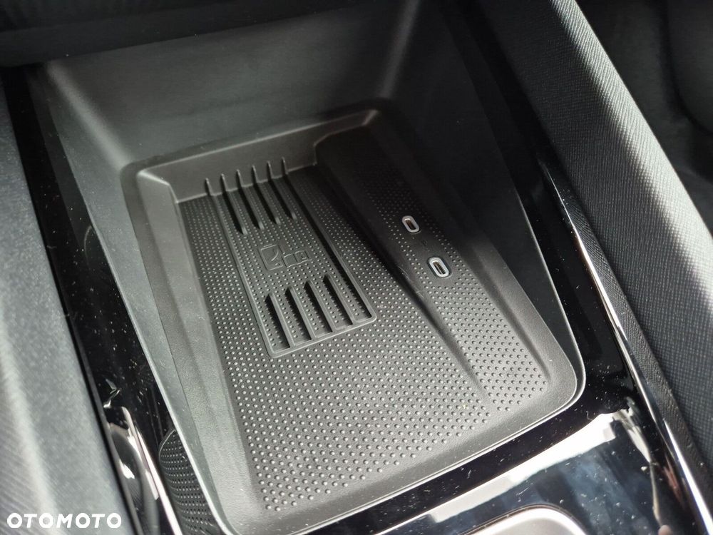 Skoda Octavia 1.5 TSI mHEV Sportline DSG - 37
