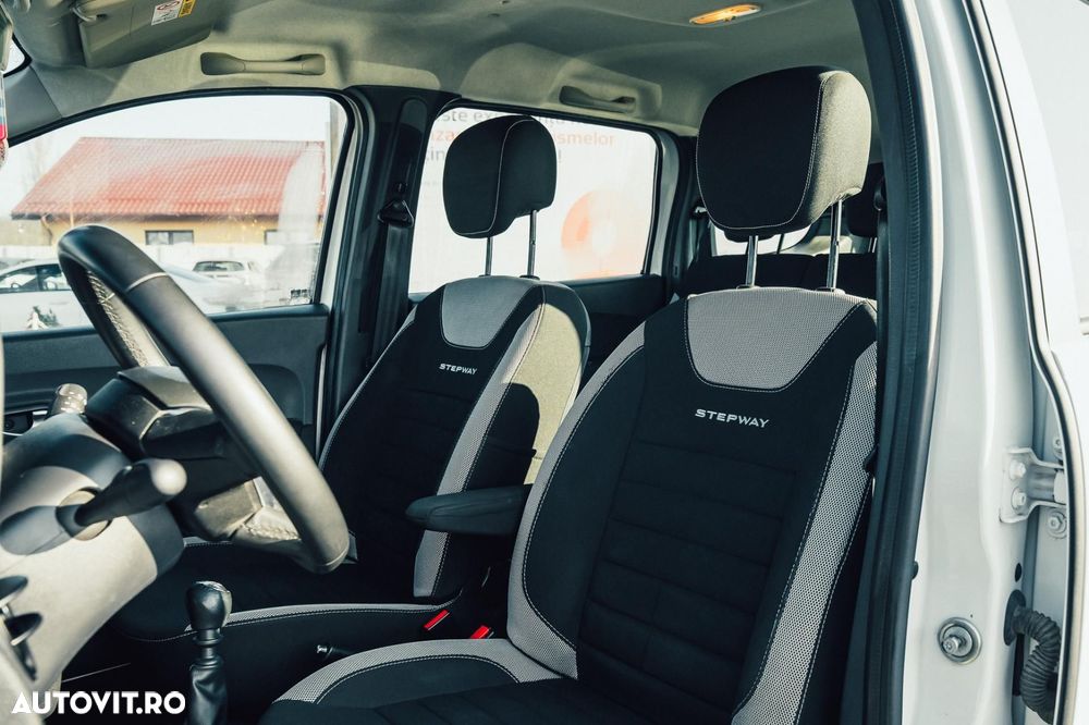 Dacia Lodgy 1.5 Blue dCi Stepway - 5