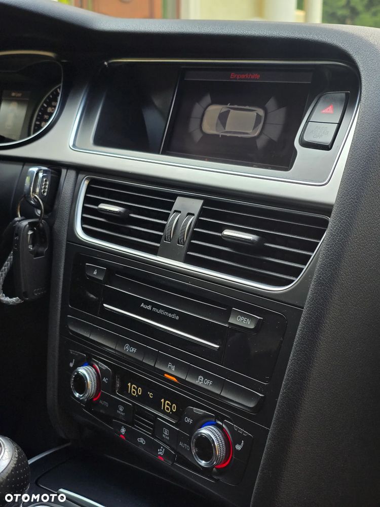 Audi A4 Avant - 16