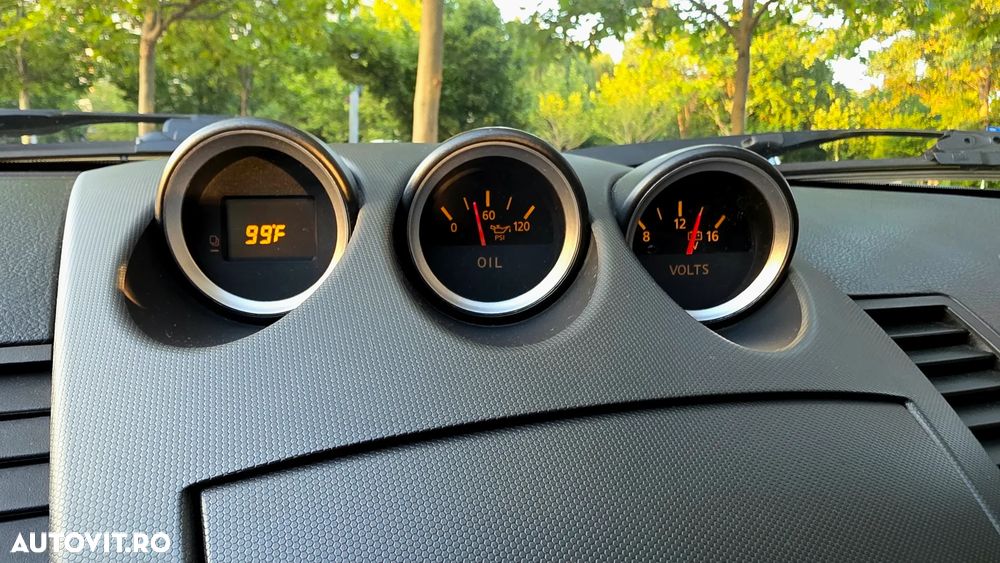 Nissan 350 Z - 7