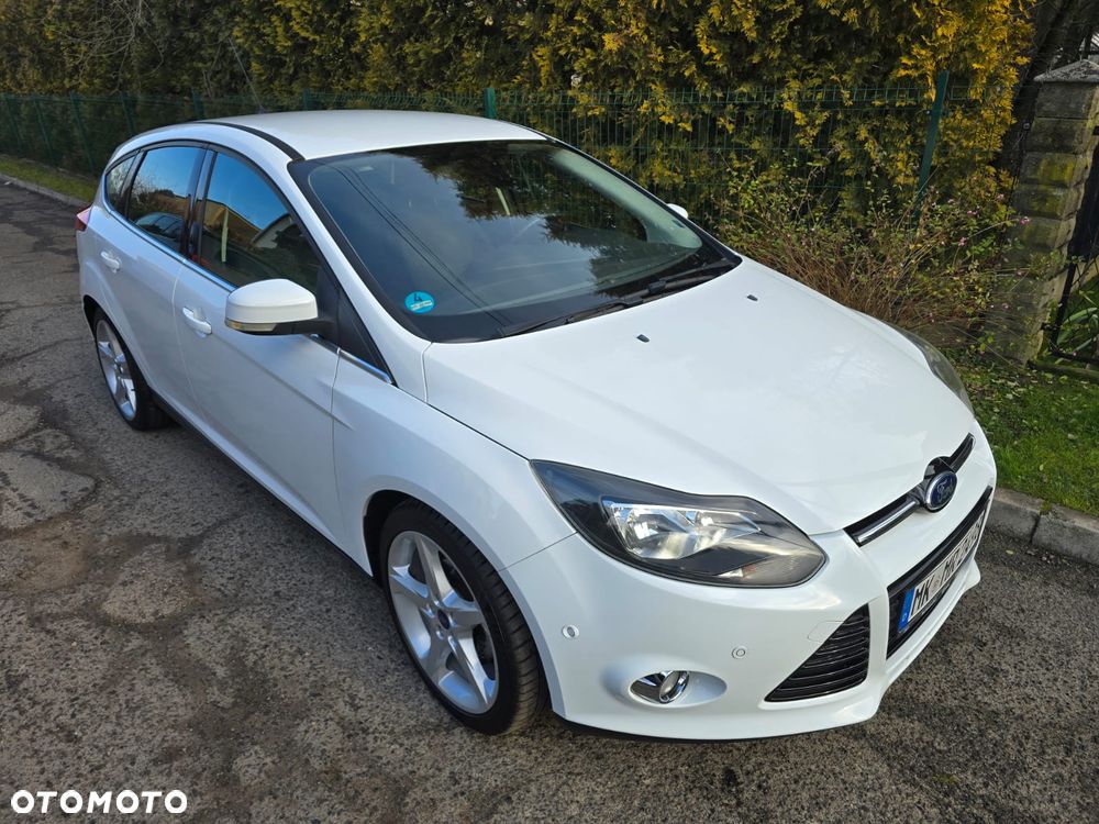 Ford Focus 1.0 EcoBoost Titanium - 4