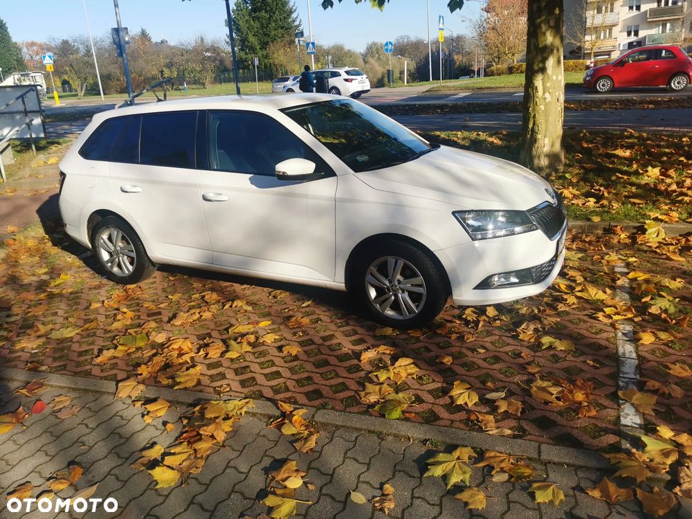 Skoda Fabia 1.0 Ambition - 2