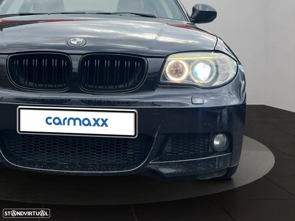 BMW 118 d Pack M - 20