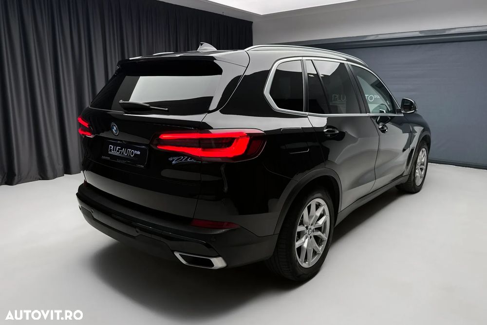 BMW X5 xDrive45e AT PHEV - 11