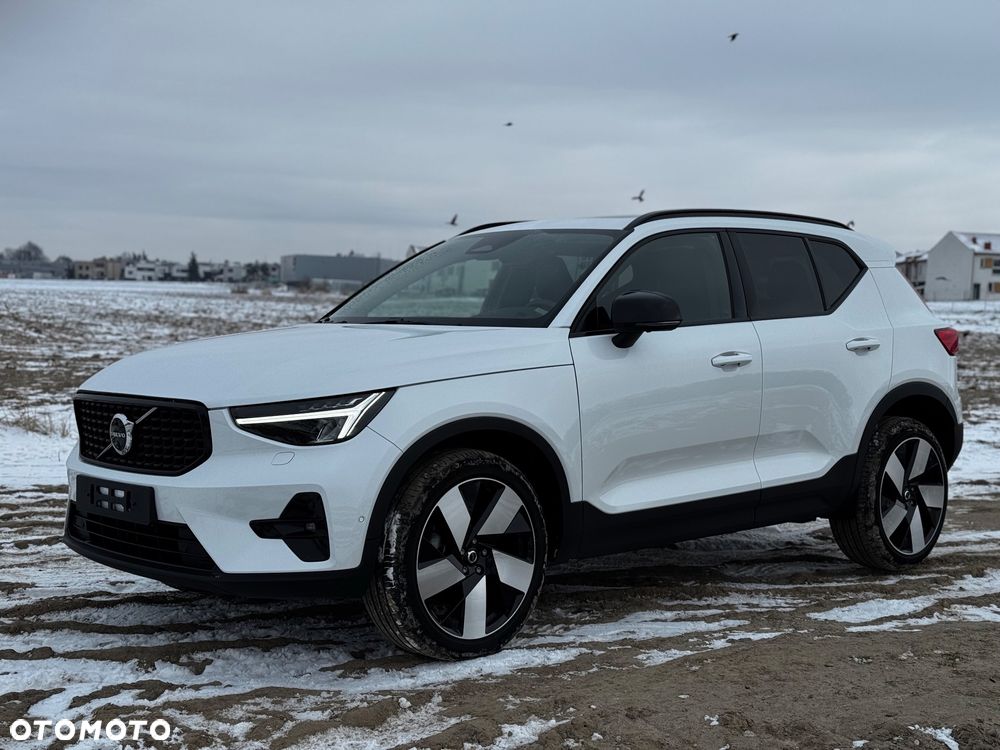 Volvo XC 40 - 4