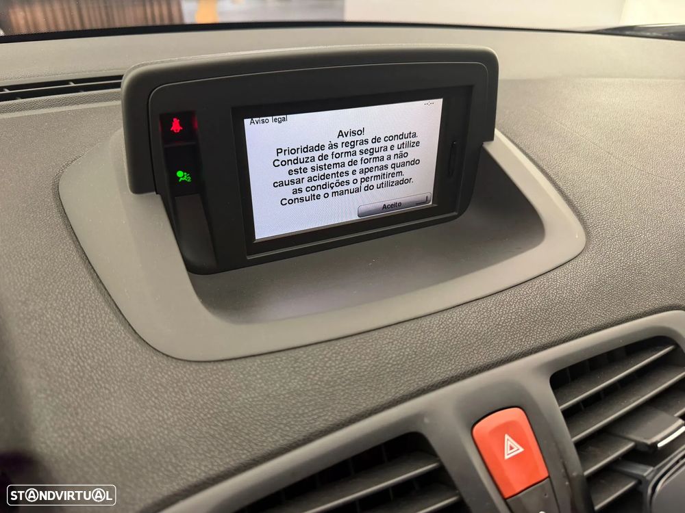 Renault Mégane Sport Tourer 1.5 dCi GT Line - 9