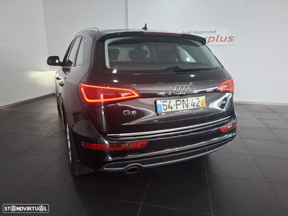 Audi Q5 2.0 TDI Business Line S-line - 9