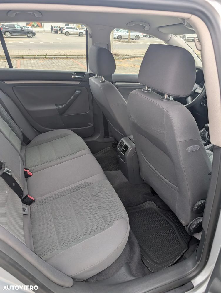 Volkswagen Golf 1.9 TDI Comfortline - 7