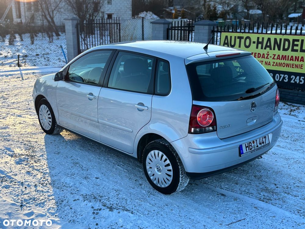 Volkswagen Polo - 16