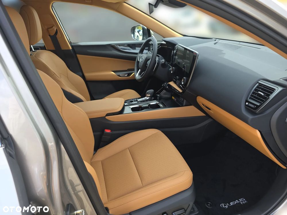 Lexus NX 350h Prestige AWD - 16