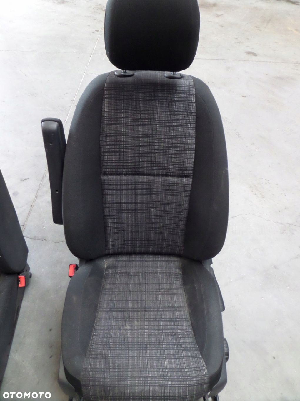 MERCEDES VITO W447 FOTEL KIEROWCY PRZÓD KANAPA - 3