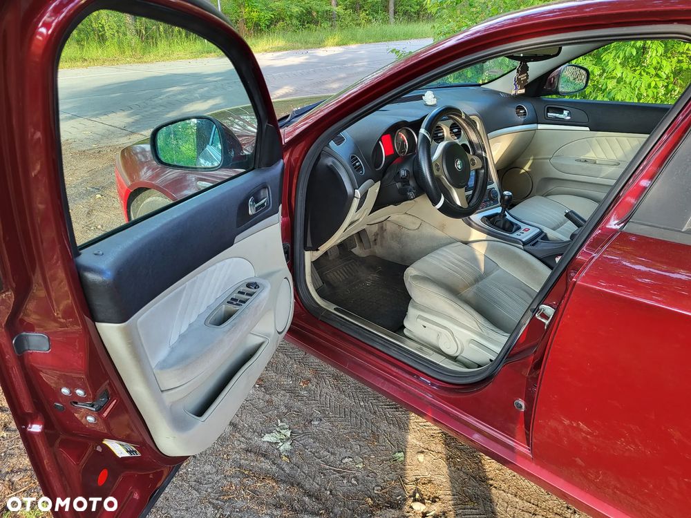 Alfa Romeo 159 1.9JTDM Distinctive - 9