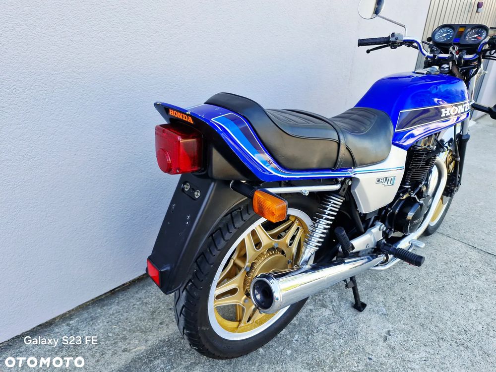 Honda CB - 23