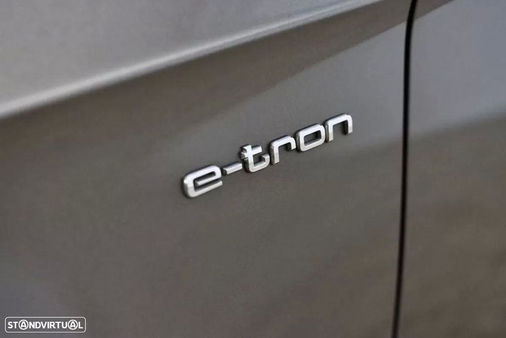 Audi A3 Sportback e-tron 1.4 TFSI S-line S tronic - 4