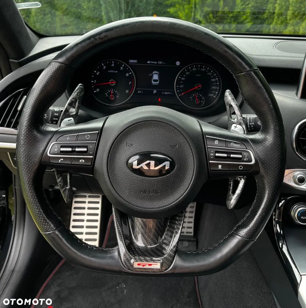 Kia Stinger 3.3 T-GDI V6 GT AWD - 21