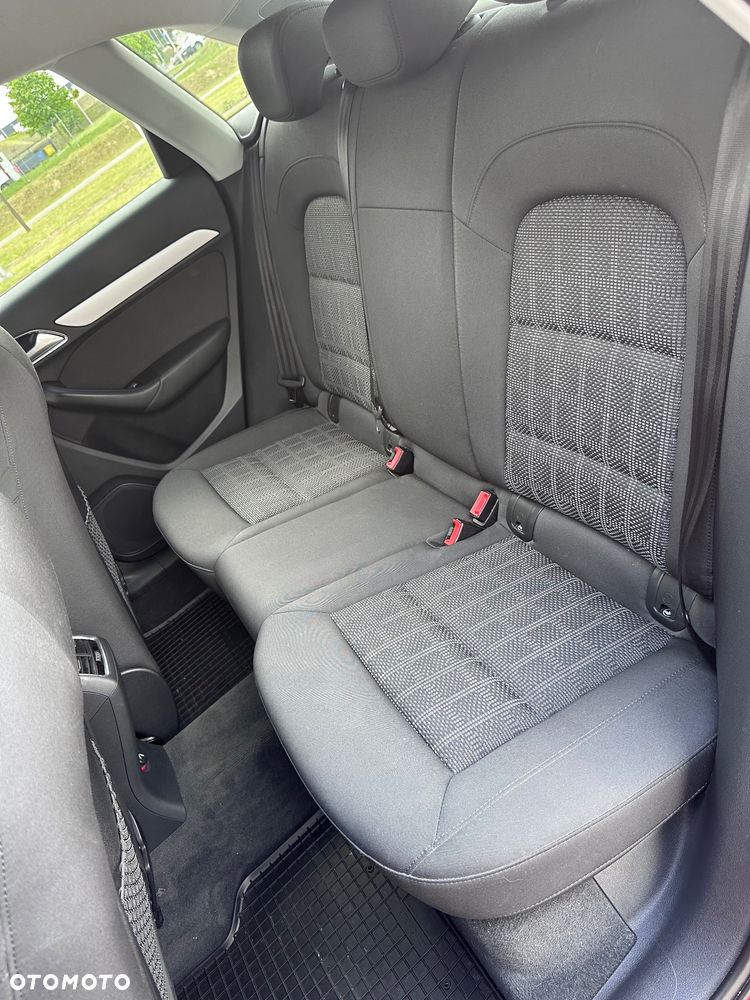 Audi Q3 1.4 TFSI Sport S tronic - 12