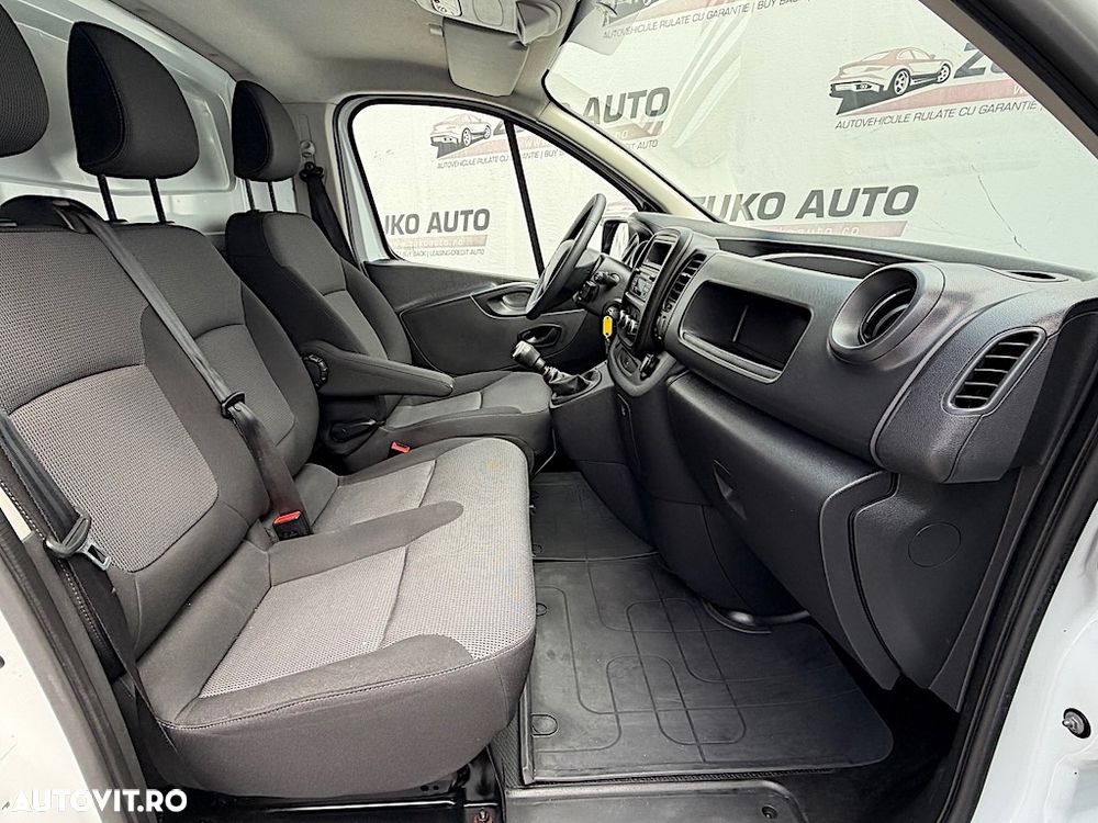 Renault TRAFIC - 10