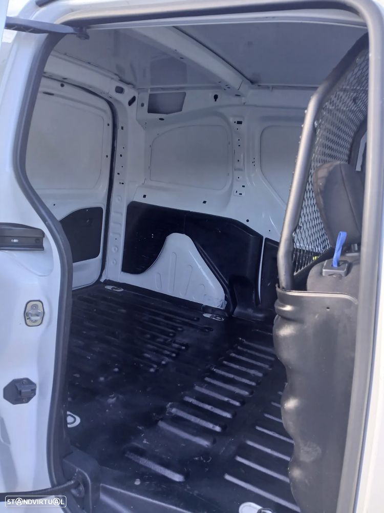 Peugeot Partner - 22