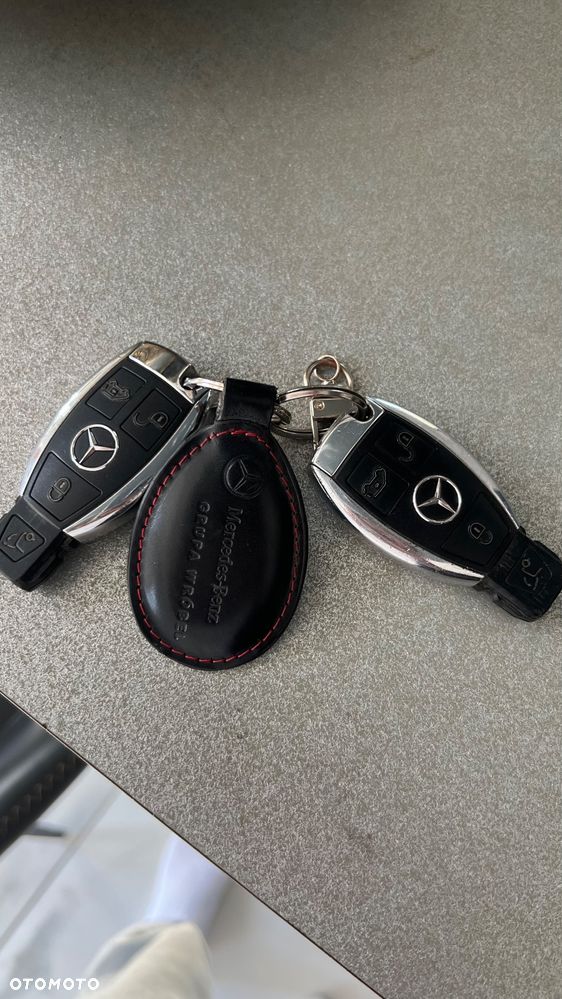 Mercedes-Benz Klasa V 250 (BlueTEC) d Avantgarde 7G-Tronic (d³ugi) - 27