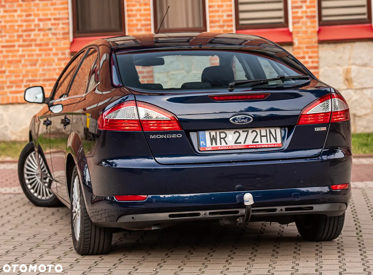Ford Mondeo 2.0 TDCi Ambiente - 9