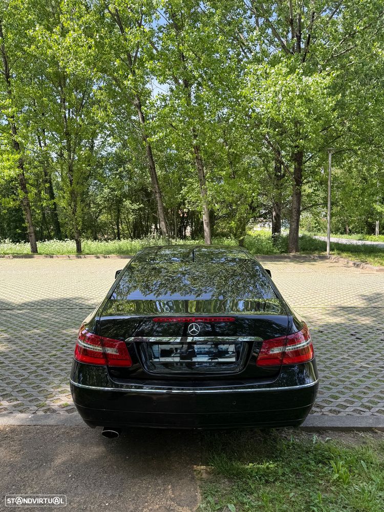 Mercedes-Benz E 220 - 6