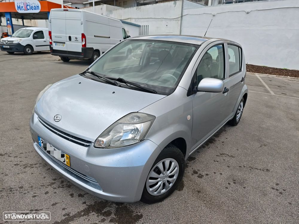 Daihatsu Sirion 1.0 AC - 1