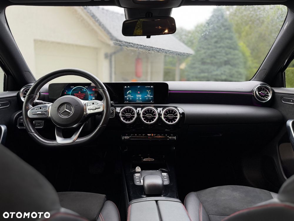 Mercedes-Benz Klasa A 250 E AMG Line 8G-DCT - 11