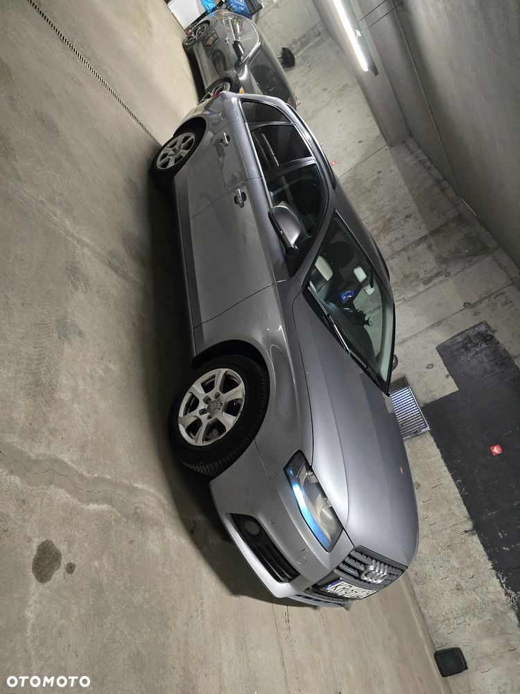 Audi A4 Avant - 5