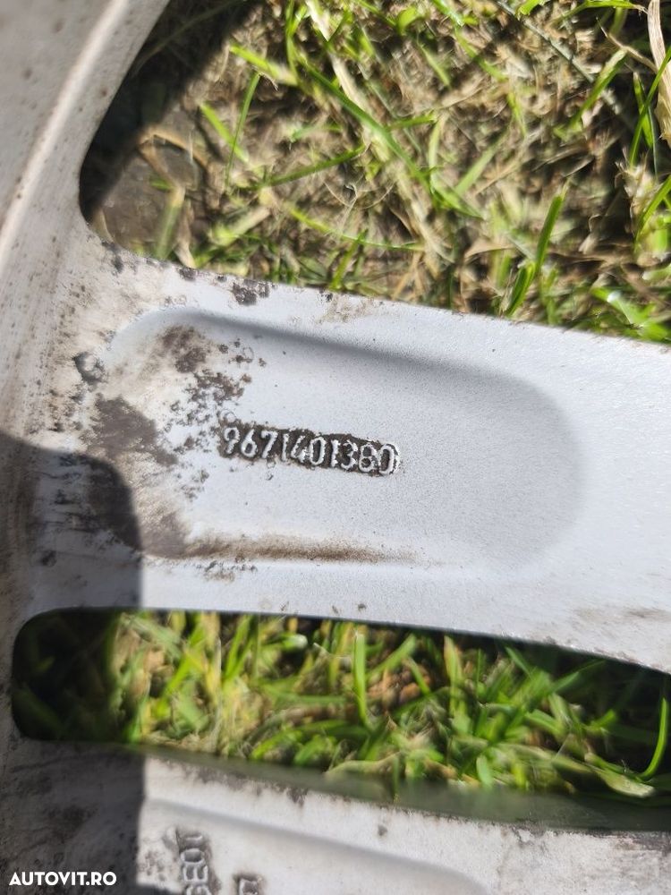 Jante Aliaj R17 Peugeot 508 cu anvelope de vară 215 55 R17 Cod OEM 9671401380 - 10