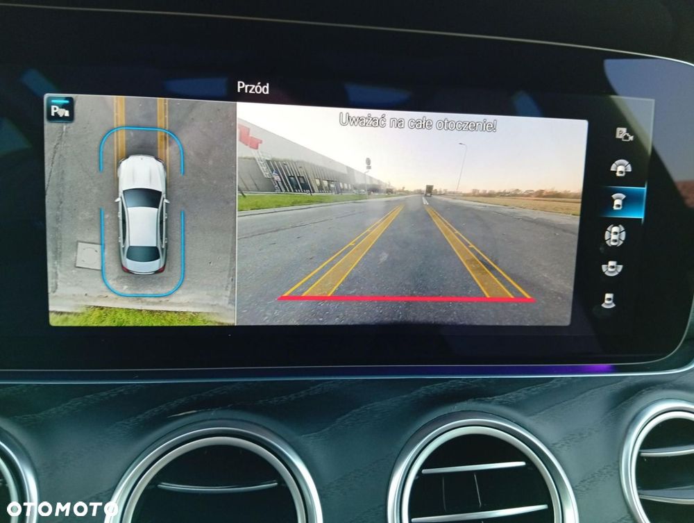 Mercedes-Benz Klasa E - 19