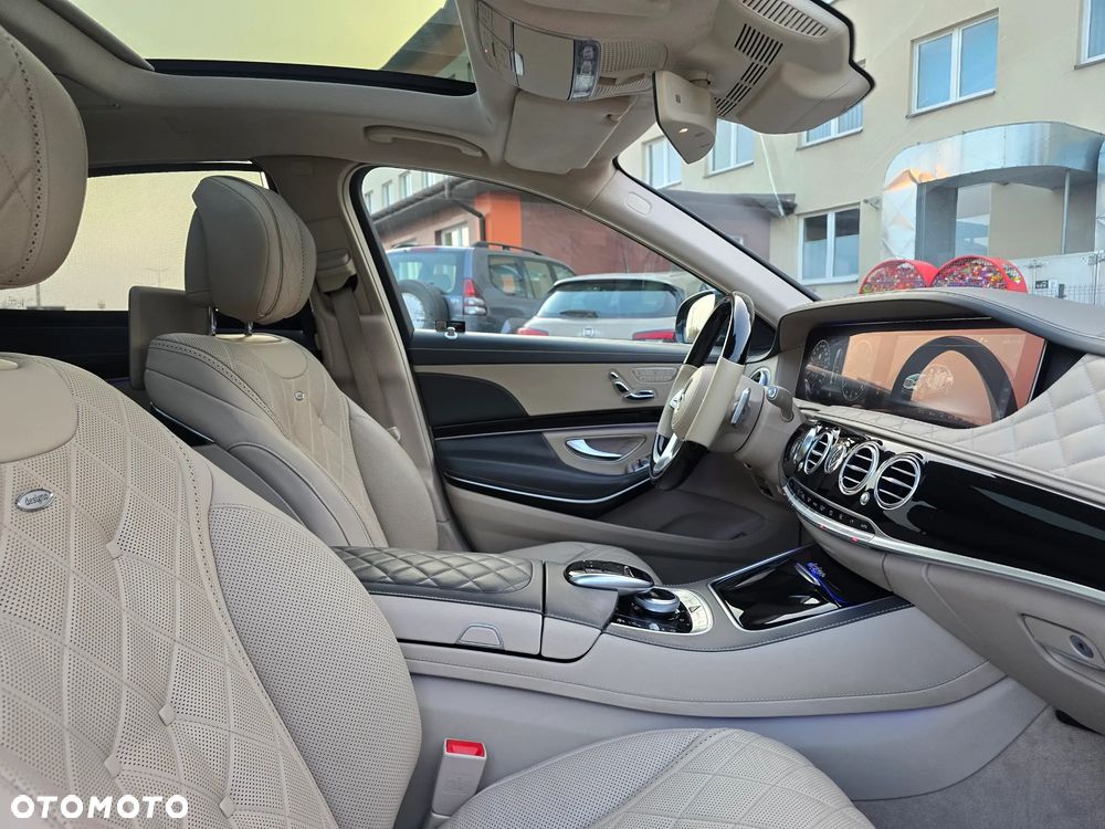 Mercedes-Benz Klasa S 560 4-Matic L 9G-TRONIC - 26