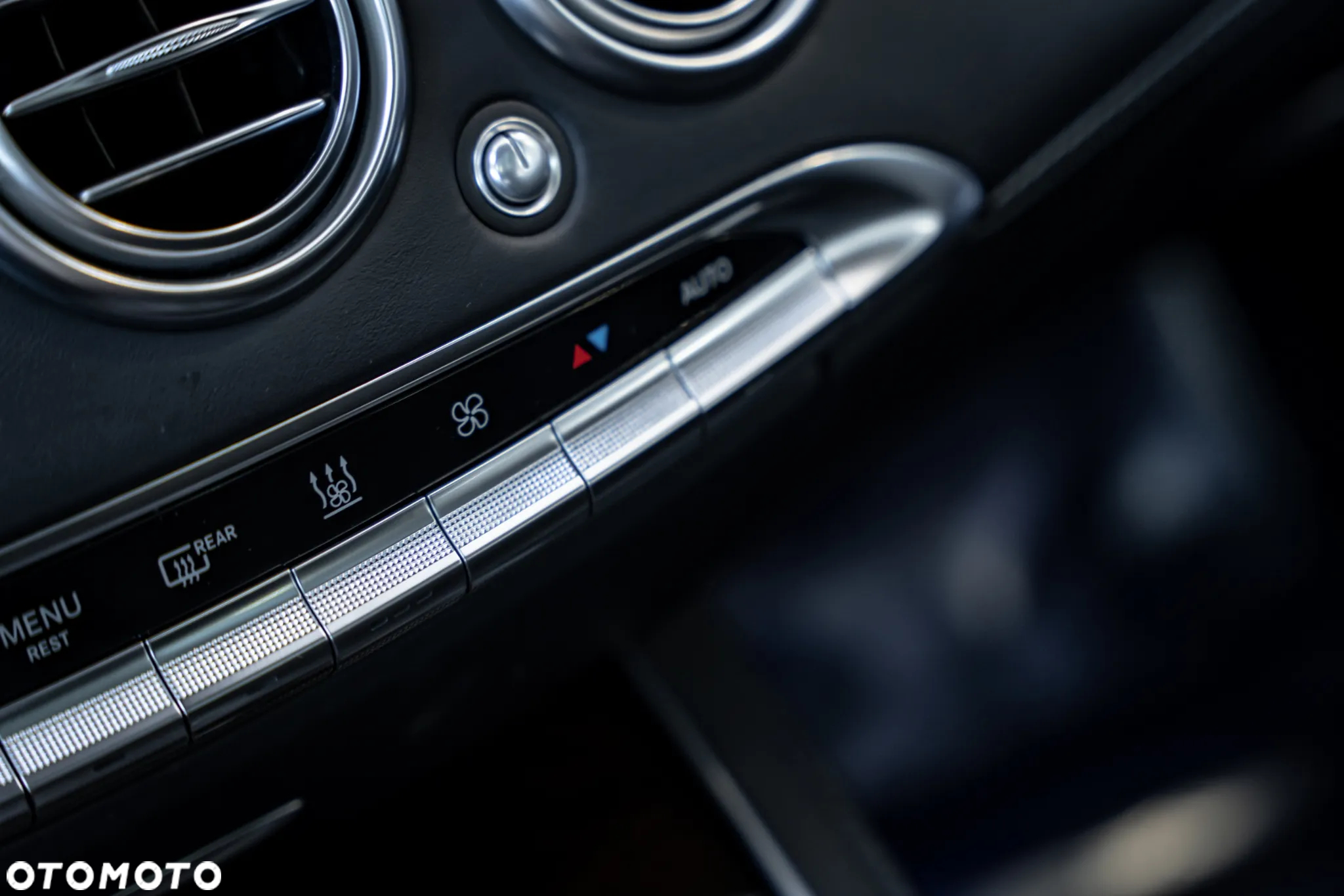Mercedes-Benz Klasa S 500 Coupe 4Matic 9G-TRONIC - 31
