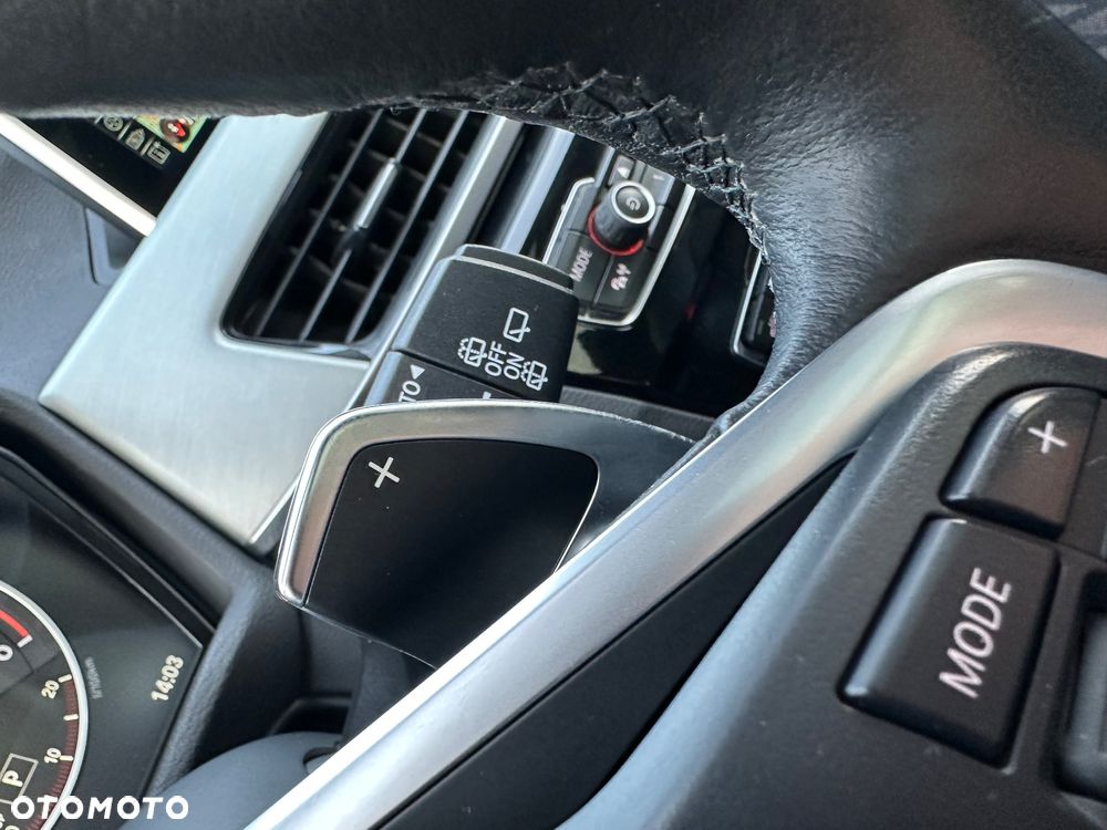 BMW X1 sDrive18d xLine - 20