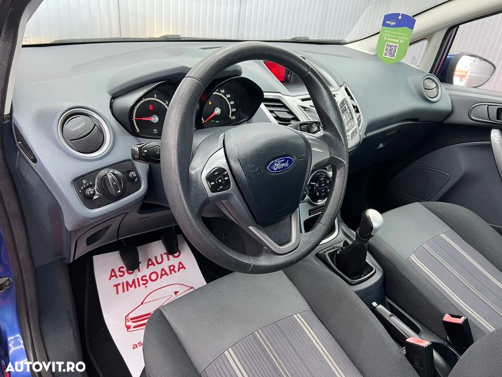 Ford Fiesta - 10