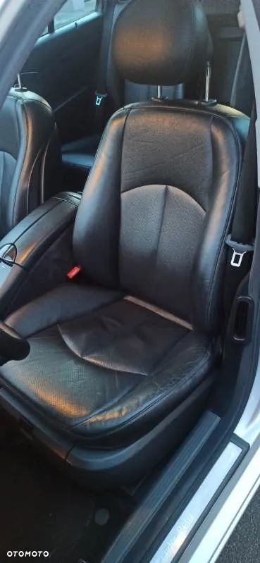 Mercedes-Benz Klasa E - 14