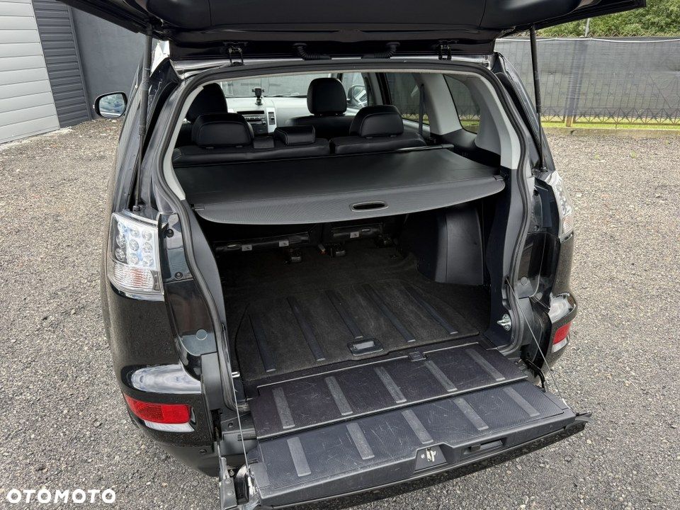 Mitsubishi Outlander 2.0 2WD XTRA - 38