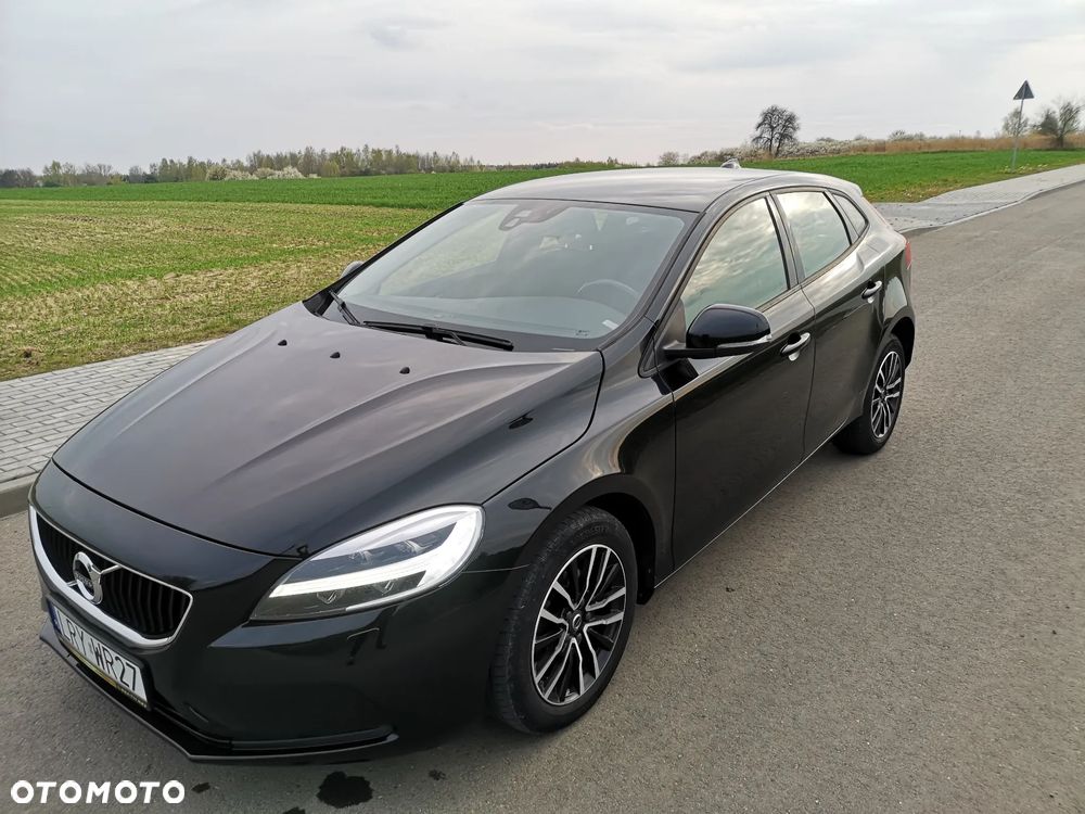 Volvo V40 D2 Momentum - 30