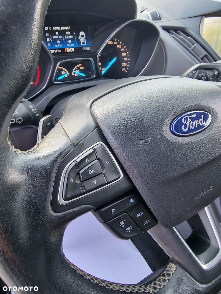 Ford Kuga 2.0 TDCi 4x4 Vignale - 25