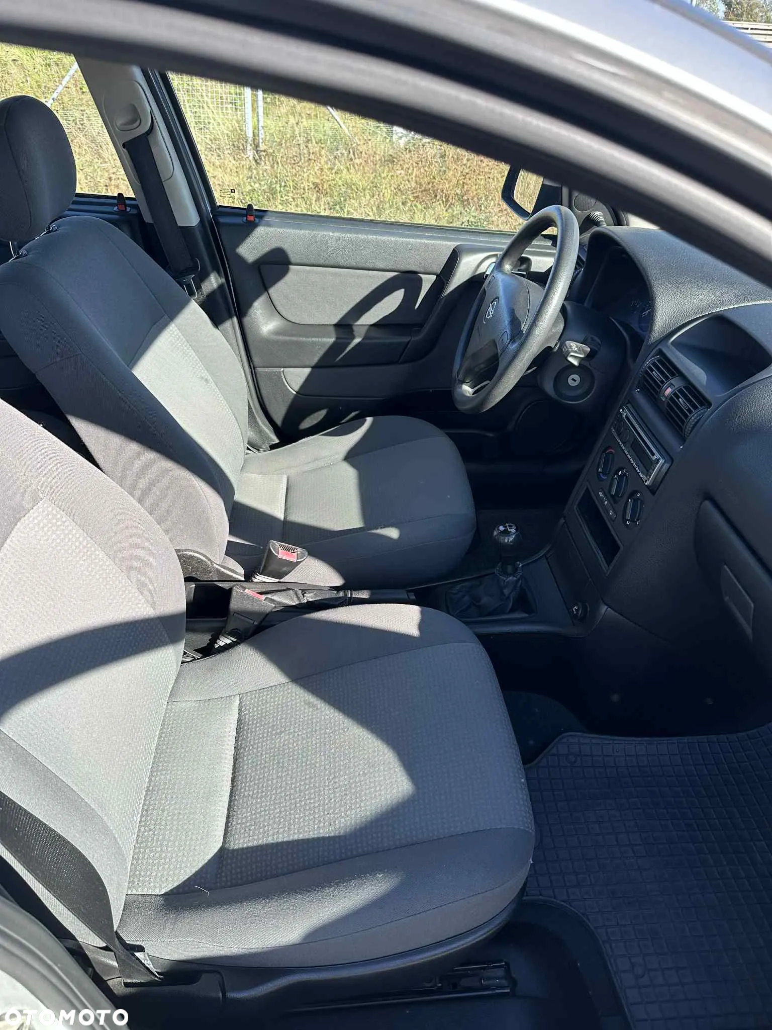Opel Astra II 1.4 Start - 15