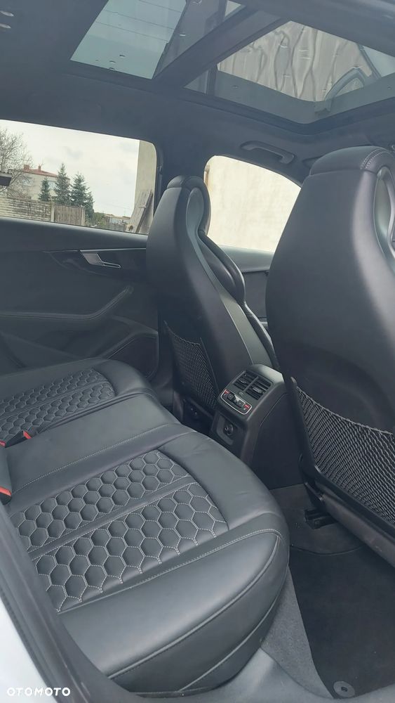 Audi RS4 Avant Avant quattro tiptronic - 20