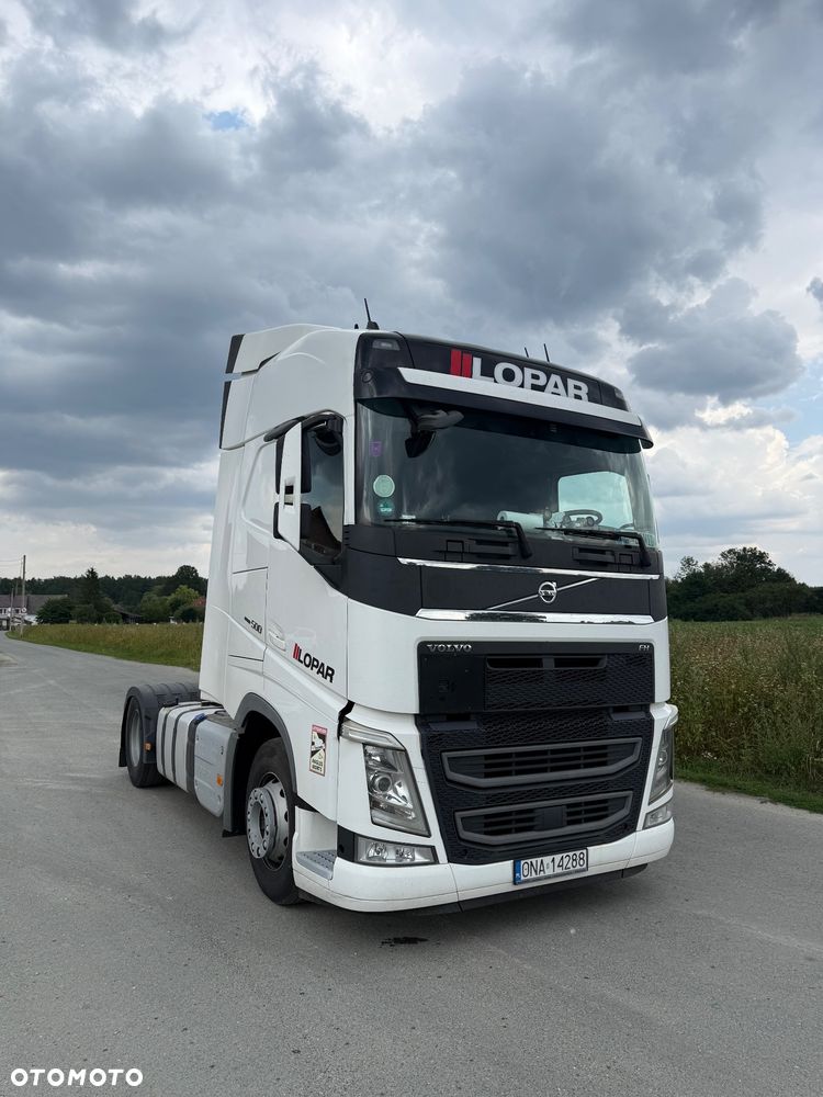 Volvo FH 500 / STANDARD / TV / XL / jak NOWY / Salon PL / XENON / LED - 3