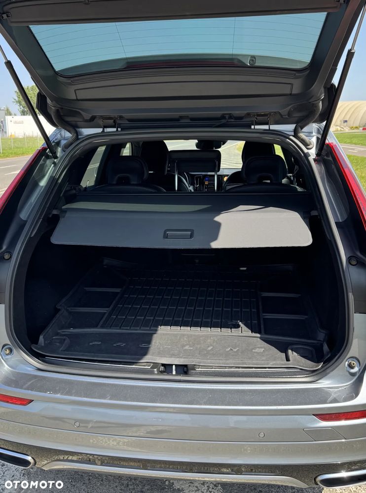 Volvo XC 60 T4 R-Design - 7