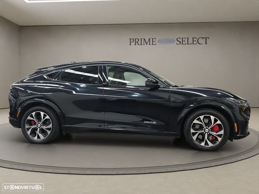 Ford Mustang Mach-E Alargada AWD - 4