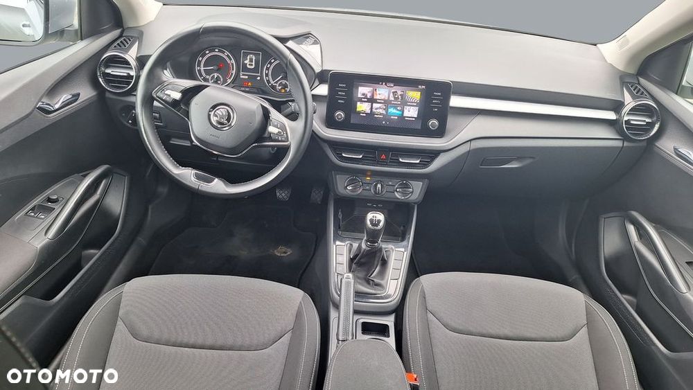 Skoda Fabia 1.0 Ambition - 9